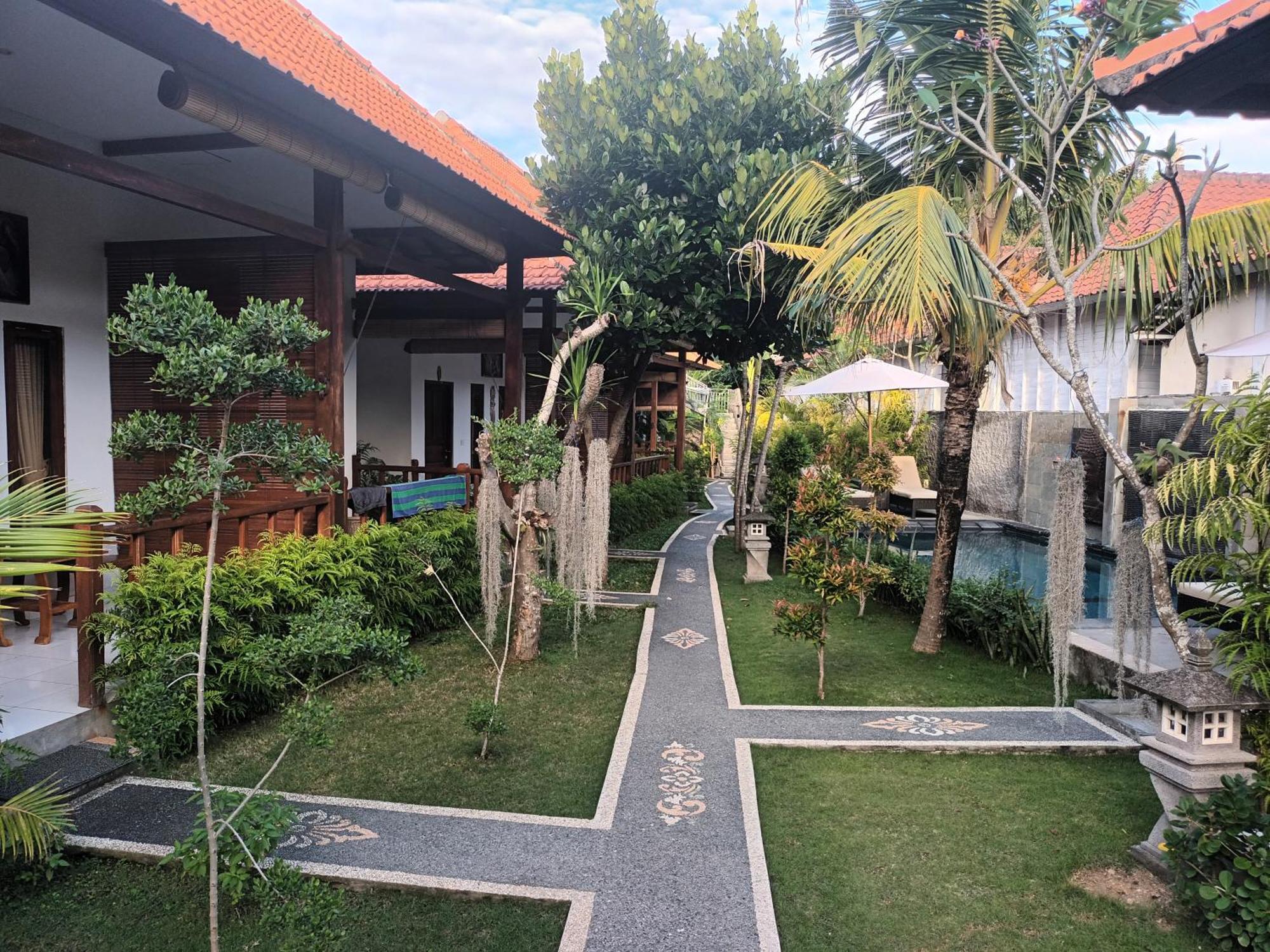 לינה וארוחת בוקר נוסה-למבונגן Isola D'Oro Lembongan חדר תמונה