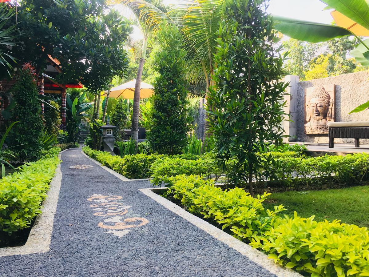 לינה וארוחת בוקר נוסה-למבונגן Isola D'Oro Lembongan מראה חיצוני תמונה