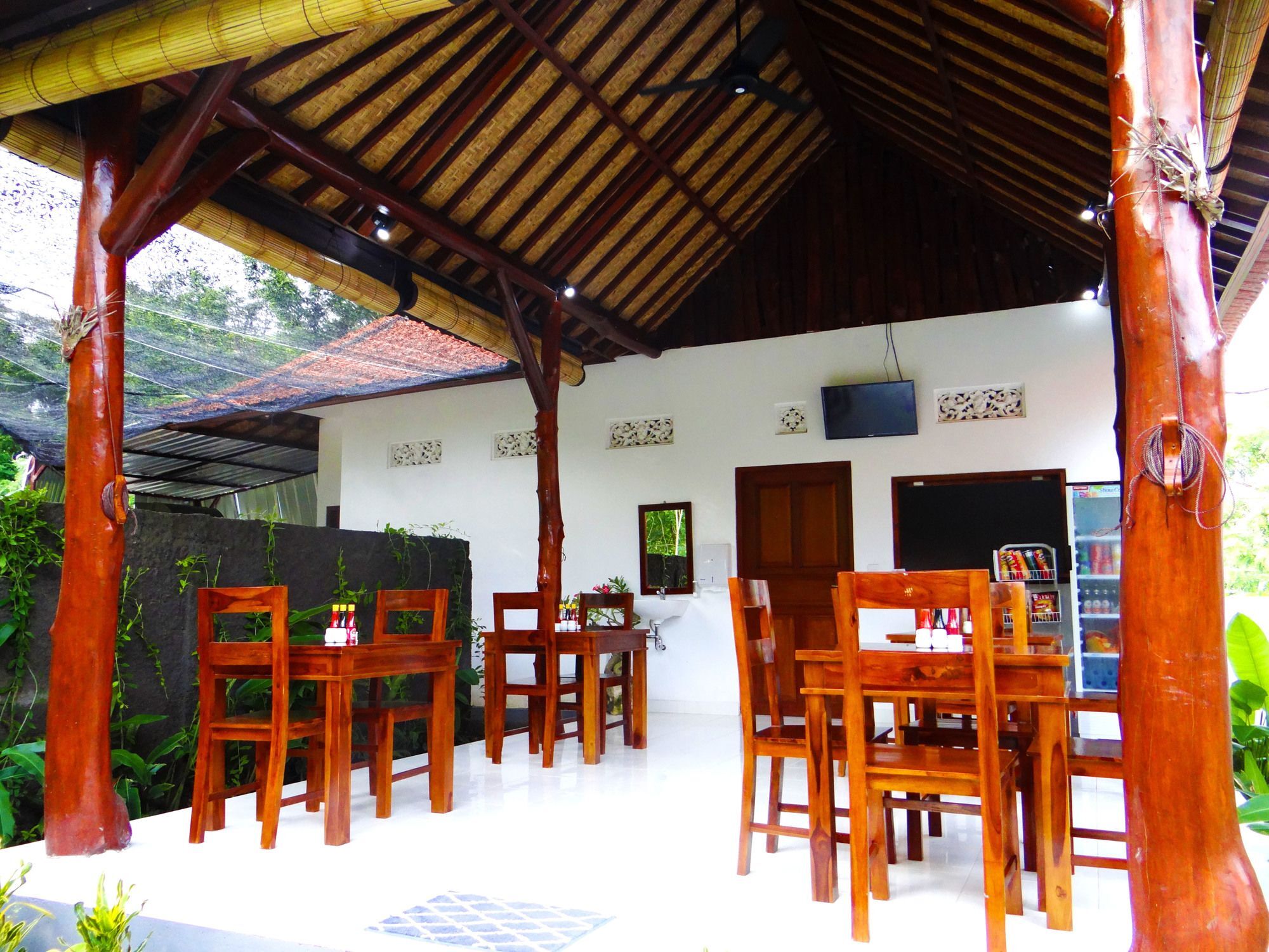 לינה וארוחת בוקר נוסה-למבונגן Isola D'Oro Lembongan מראה חיצוני תמונה